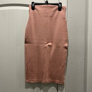 Pink pencil skirt